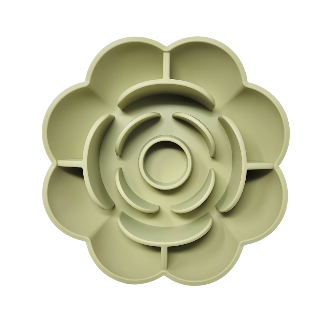Rose SlowMo slow feeder bowl shaped like a rose, photo 7